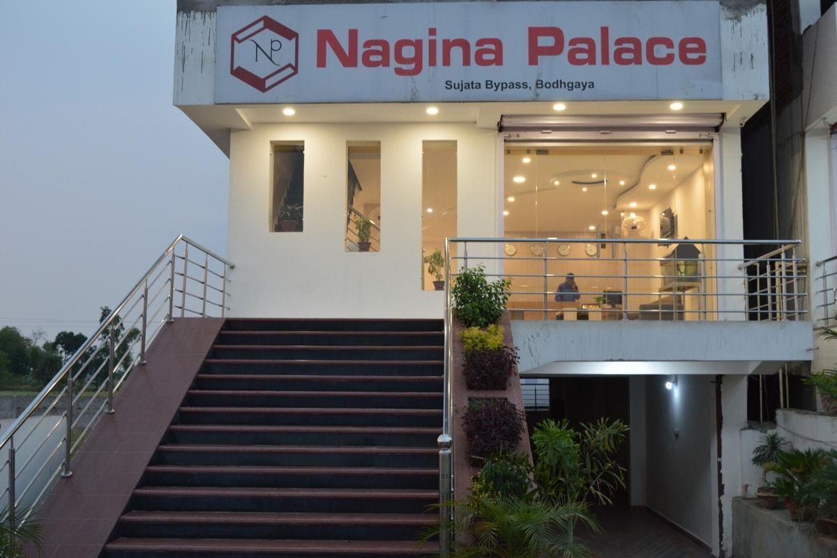 Nagina Palace Hotel พุทธคยา ภายนอก รูปภาพ